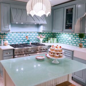 Non-Recycled Glass Kitchen Counter Top